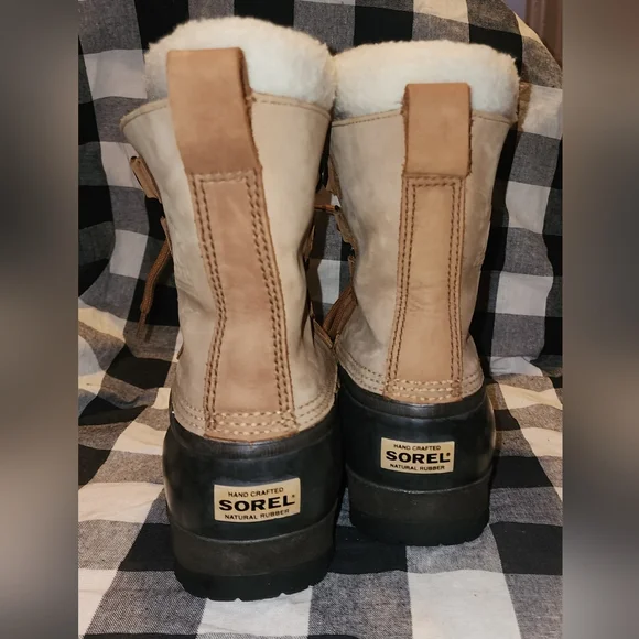 Sorel Caribou II NL1000-220 boot size 9 - Picture 5 of 7
